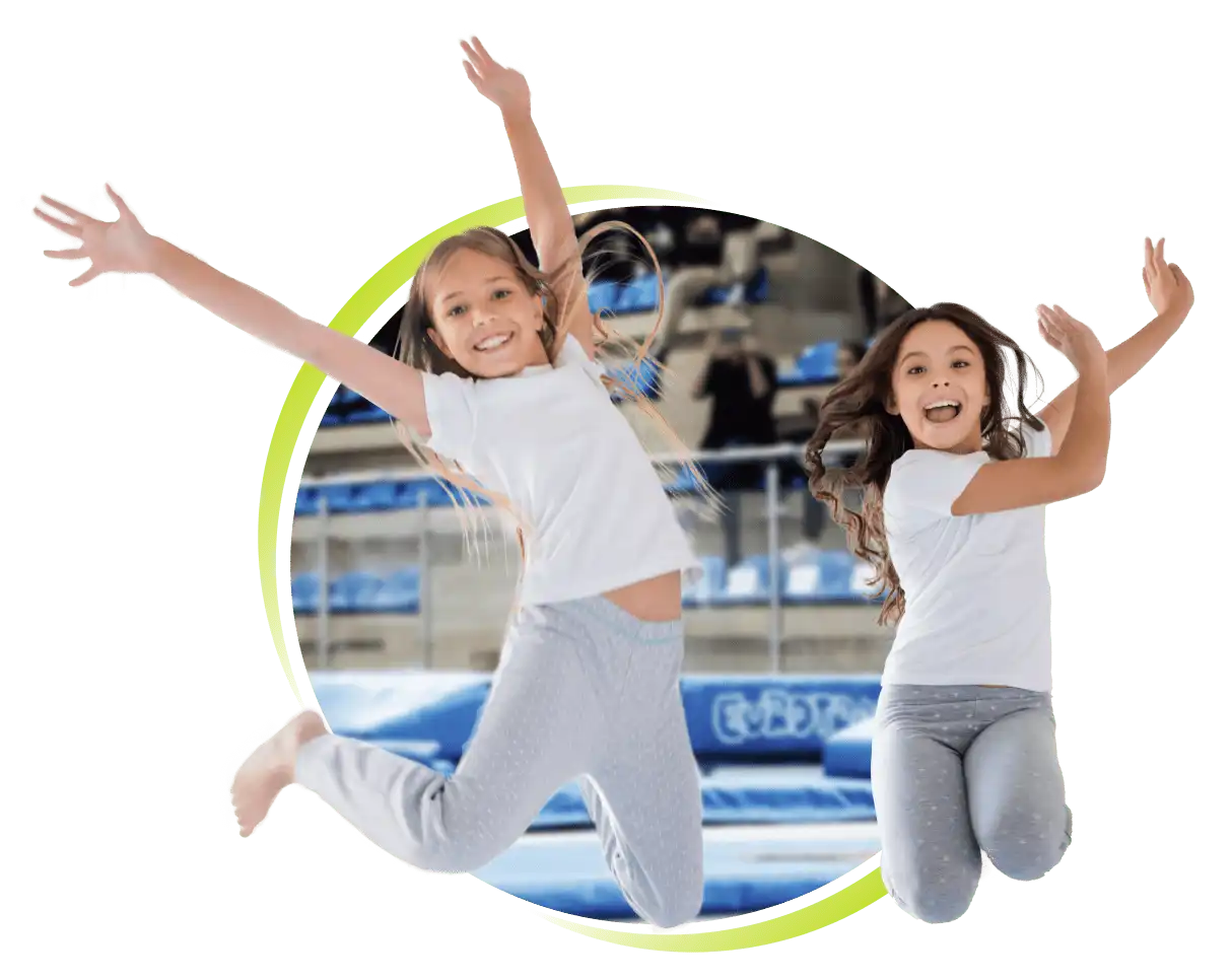 Skakanie to sama radość. Dzieci to kochają! Trenerzy pomagają w bezpieczny sposób wykorzystać ten naturalny potencjał.