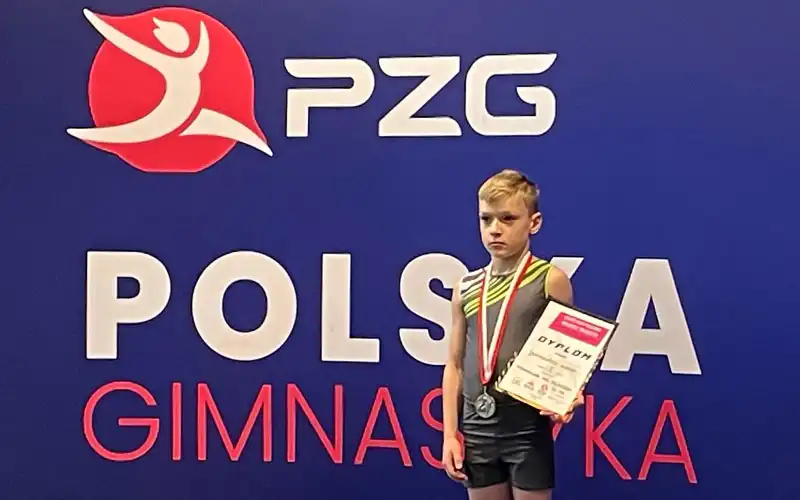 Antoni Jagodziński 2 m trampolina Młode Talenty Klucze 2025