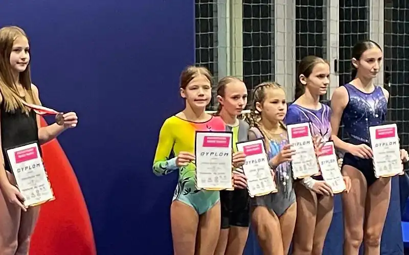 Jagoda Łaciak 5 m trampolina Młode Talenty Klucze 2025